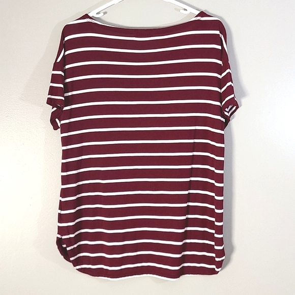 Gap striped tee, size L - Picture 4 of 5